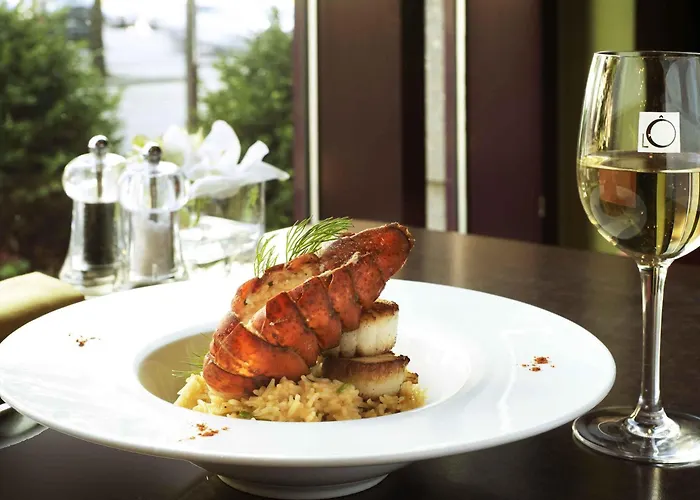 Novotel Montreal Center